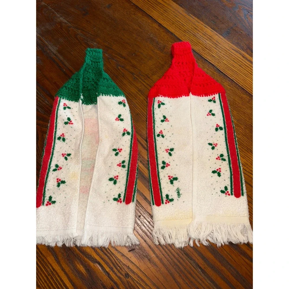 Vintage Christmas Goose Hanging Kitchen Towels Crochet Top Set of 2 Red Green